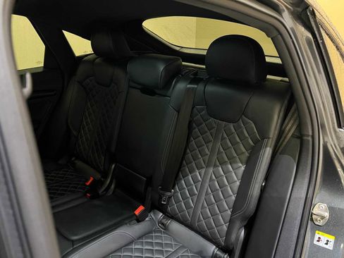 Used 2021 Audi SQ5 Premium Plus w/ Premium Plus Package image 13