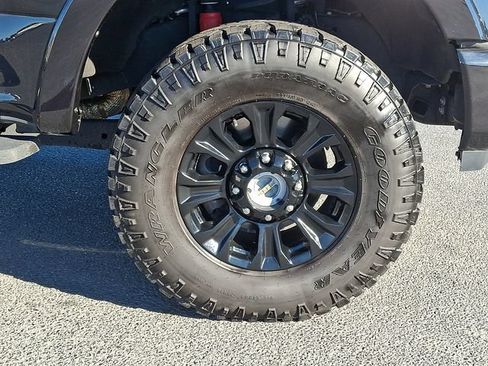 Used 2022 Ford F250 Lariat w/ Tremor Off-Road Package AWD/4WD image 11