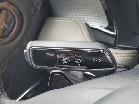 Certified 2023 Lincoln Corsair AWD w/ Equipment Group 101A image 15