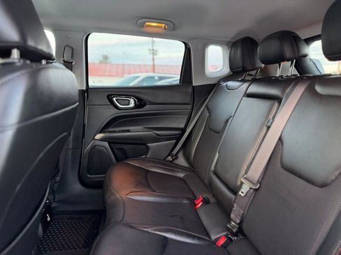 Used 2022 Jeep Compass Trailhawk w/ Trailhawk Convenience Group image 6