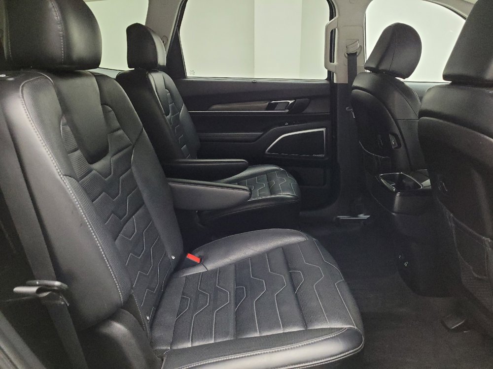 Used 2022 Kia Telluride SX w/ SX Prestige Package AWD/4WD image 19