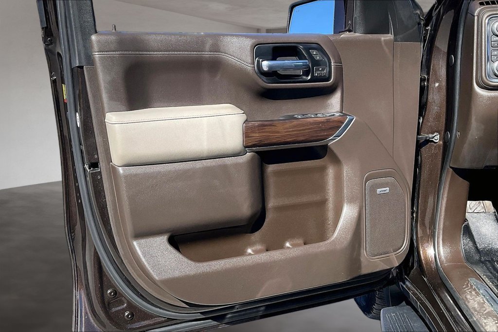 Used 2019 GMC Sierra 1500 SLT w/ SLT Premium Plus Package AWD/4WD image 21