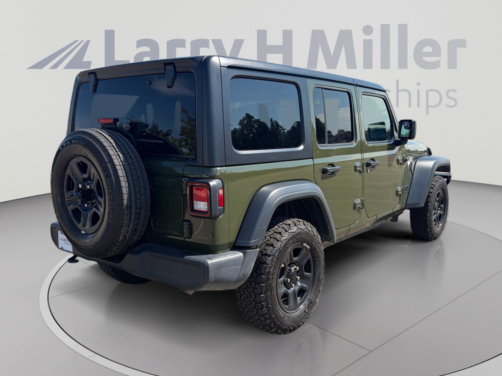 Used 2023 Jeep Wrangler Unlimited Sport AWD/4WD image 6