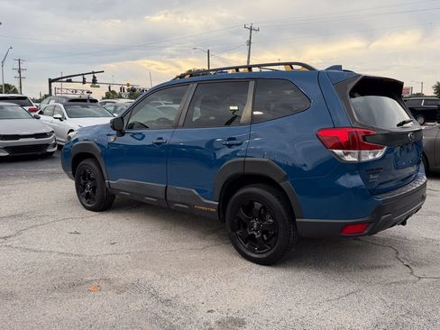Used 2022 Subaru Forester Wilderness w/ Wilderness Package AWD/4WD image 7