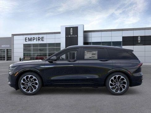 New 2026 Lincoln Nautilus Reserve image 3