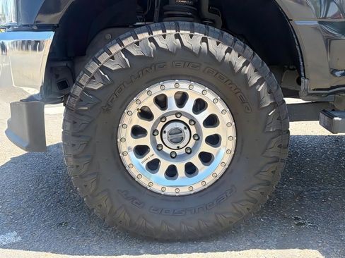 Used 2020 Ford F250 XL w/ STX Appearance Package AWD/4WD image 10