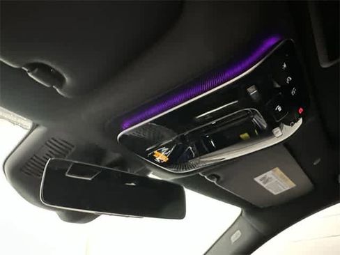 Used 2024 Mercedes-Benz C 300 Sedan image 21