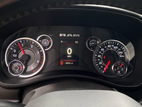 Used 2024 RAM 2500 Big Horn image 24