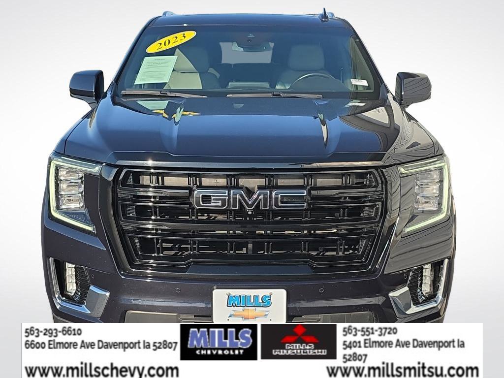 Used 2023 GMC Yukon XL SLT w/ SLT Premium Package AWD/4WD image 8