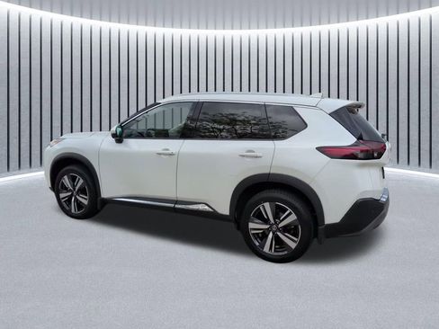 Used 2021 Nissan Rogue SL w/ Premium Package AWD/4WD image 11