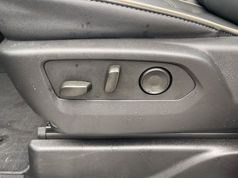 Certified 2026 Chevrolet Suburban Premier w/ Sun And Tow Package image 23