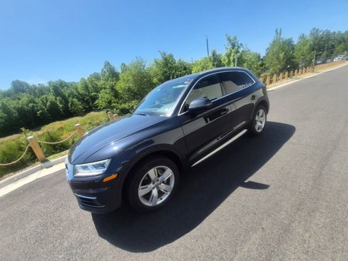 Used 2018 Audi Q5 2.0T Premium Plus w/ Premium Plus Package AWD/4WD image 1