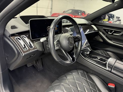 Used 2022 Mercedes-Benz S 580 S 580 image 19