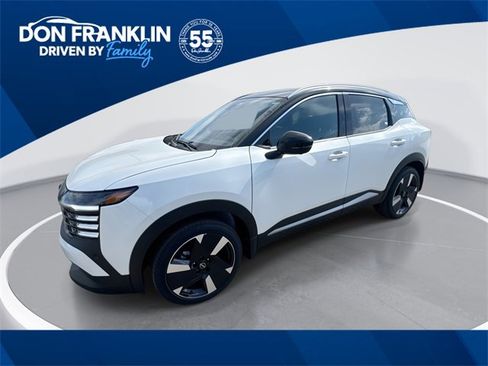 New 2025 Nissan Kicks SR w/ SR Premium Package image 1