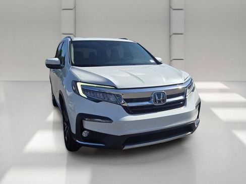 Used 2022 Honda Pilot Elite image 3