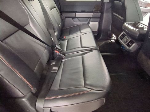 Used 2022 Ford F150 Lariat w/ Equipment Group 502A High image 24