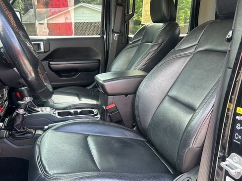 Used 2020 Jeep Gladiator Mojave AWD/4WD image 10