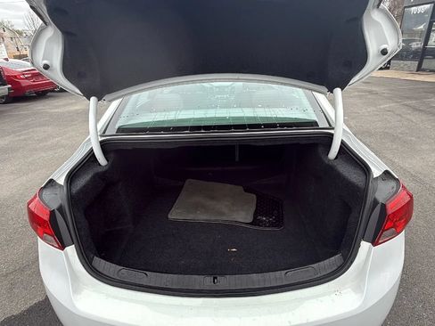 Used 2014 Chevrolet Impala LT FWD image 9
