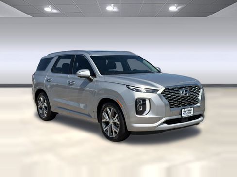 Used 2022 Hyundai Palisade Limited w/ Cargo Package AWD/4WD image 7