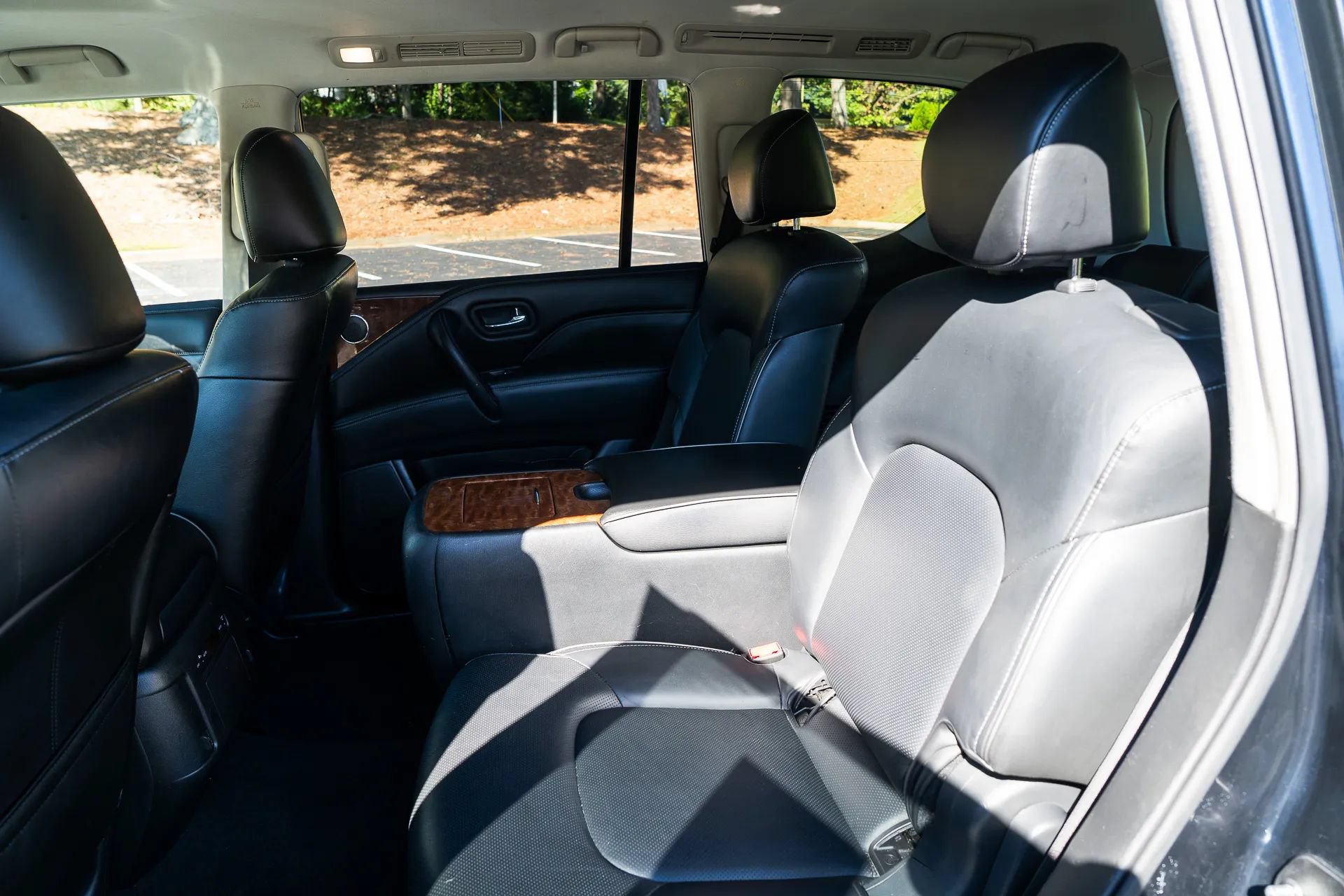 Used 2019 INFINITI QX80 Luxe w/ Proassist Package AWD/4WD image 29