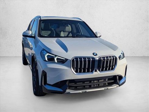 Used 2026 BMW X1 xDrive28i w/ Technology Package AWD/4WD image 6
