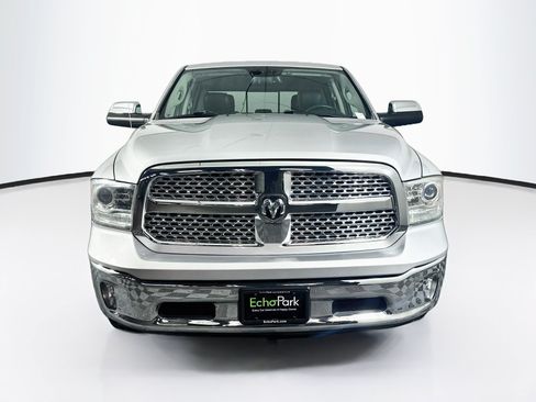 Used 2016 RAM 1500 Laramie AWD/4WD image 2