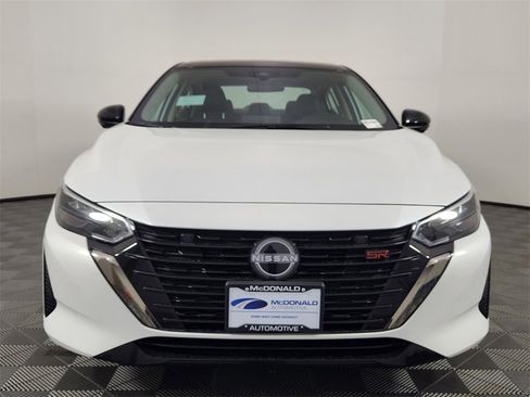 New 2025 Nissan Sentra SR w/ SR Premium Package image 7