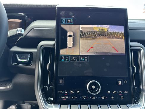 New 2026 GMC Yukon XL Denali w/ Sun & Power Step Package image 25