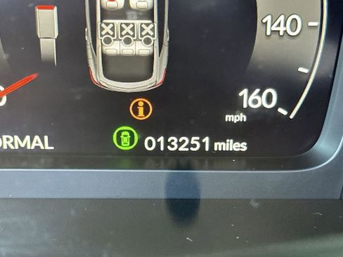 Used 2023 Acura Integra A-Spec image 16