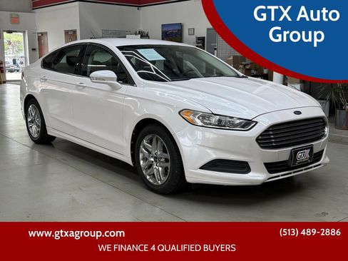 Used 2013 Ford Fusion SE FWD image 1