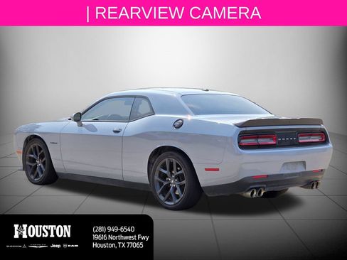 Used 2022 Dodge Challenger R/T w/ Blacktop Package RWD image 6