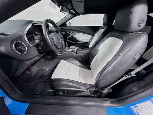 Used 2023 Chevrolet Camaro LT RWD image 2