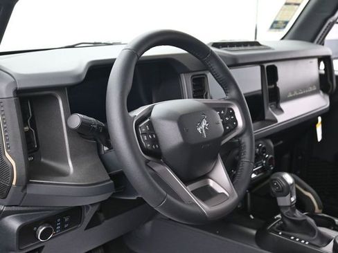 New 2026 Ford Bronco Badlands AWD/4WD image 15