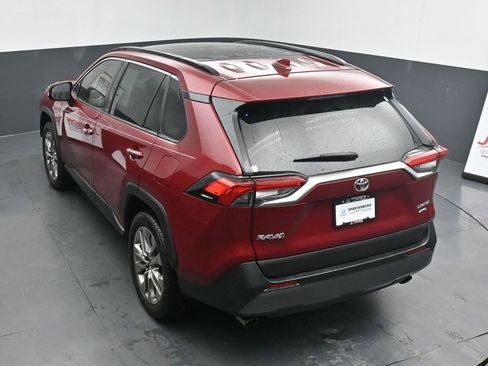 Used 2020 Toyota RAV4 Limited image 34