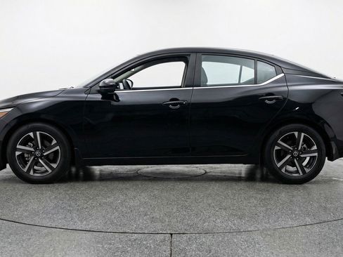 Used 2025 Nissan Sentra SV FWD image 5