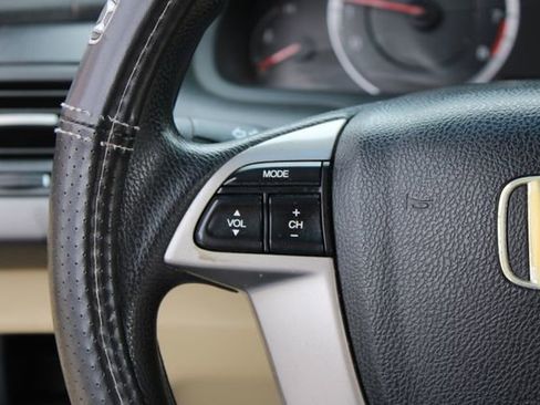 Used 2011 Honda Accord LX-S image 17