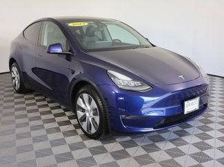 Used 2023 Tesla Model Y Long Range AWD/4WD video 1