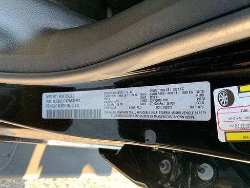 Used 2023 RAM 1500 Laramie AWD/4WD image 24
