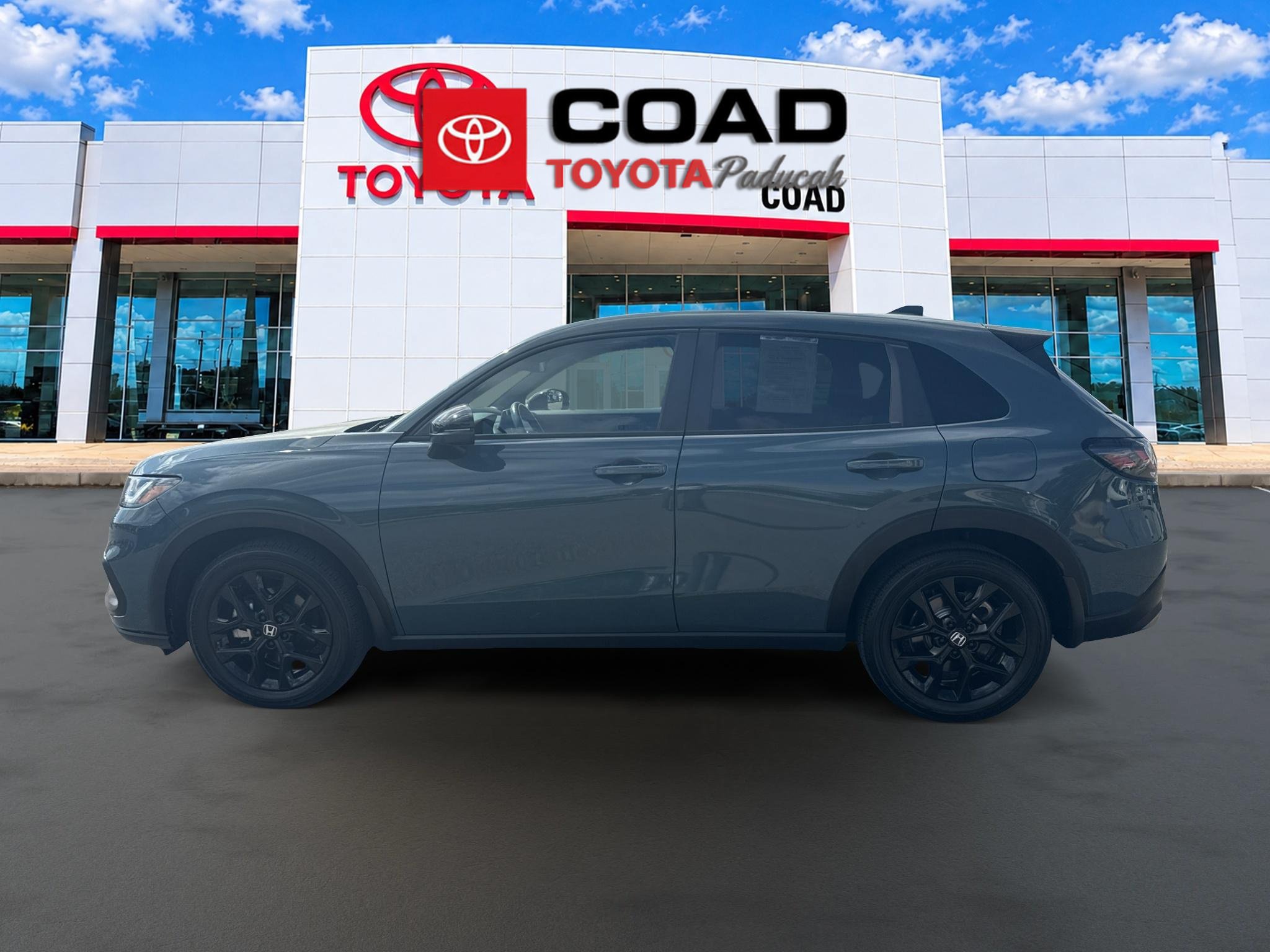 Used 2024 Honda HR-V Sport image 2