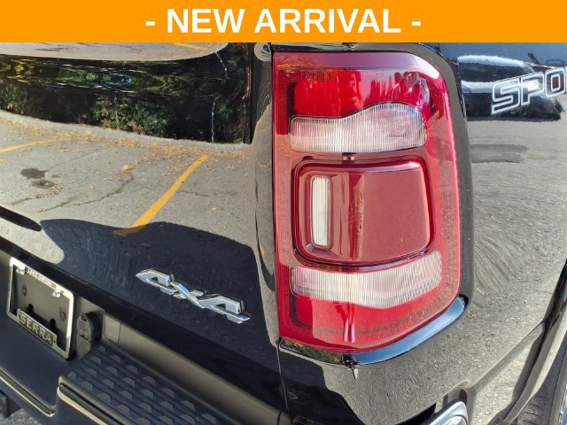 Used 2020 RAM 1500 Laramie w/ Sport Appearance Package AWD/4WD image 11