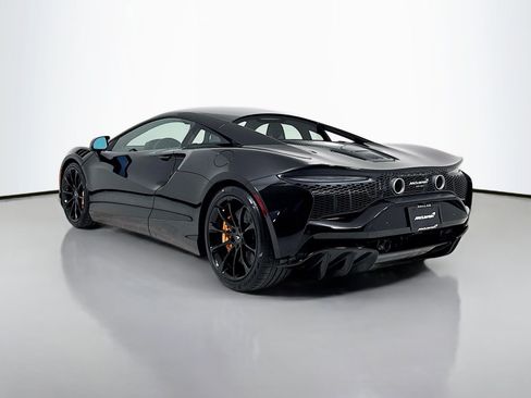 New 2026 McLaren Artura RWD image 5
