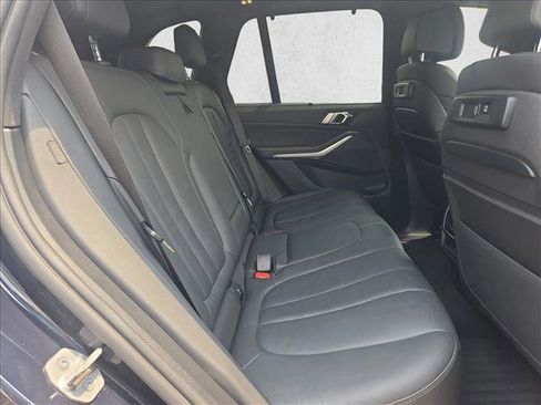 Used 2022 BMW X5 sDrive40i w/ M Sport Package RWD image 18