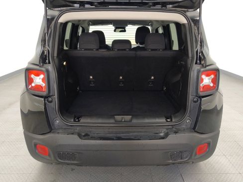 Used 2020 Jeep Renegade Sport image 29