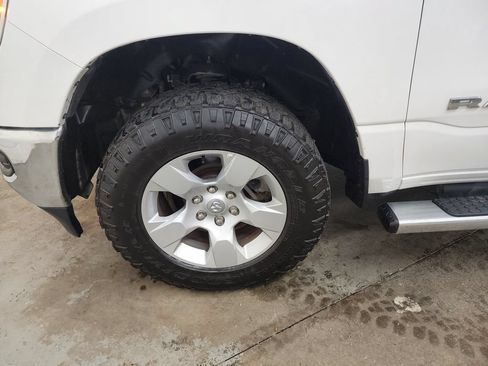 Used 2023 RAM 1500 Big Horn AWD/4WD image 31