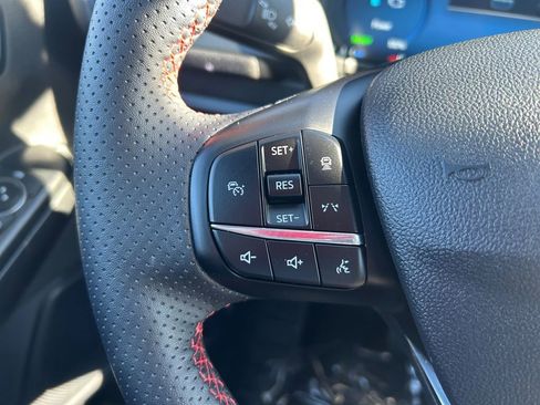 Used 2026 Ford Escape ST-Line Elite w/ Premium Technology Package image 21