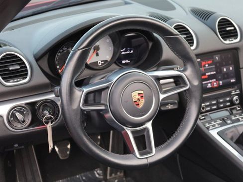 Used 2017 Porsche 718 Boxster S RWD image 24