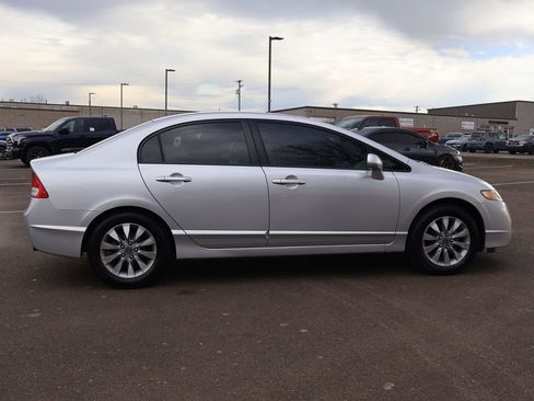 Used 2010 Honda Civic EX-L image 8