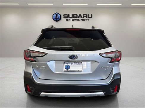 Used 2021 Subaru Outback Limited XT image 4