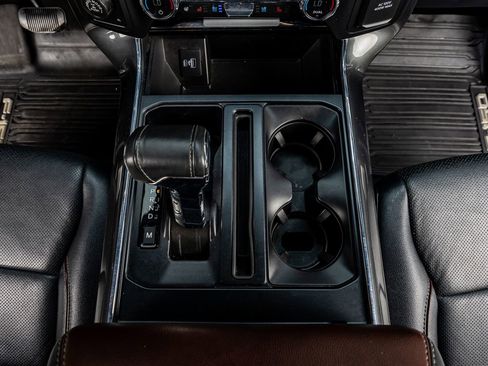 Used 2021 Ford F150 Lariat w/ Equipment Group 502A High image 27