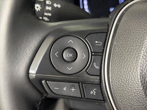 Used 2026 Toyota Corolla SE FWD image 24